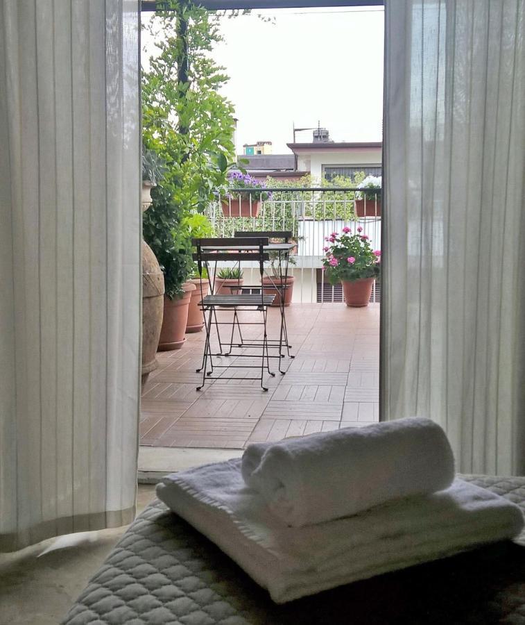 B&B Cameracaffe Centro Arezzo Exterior photo