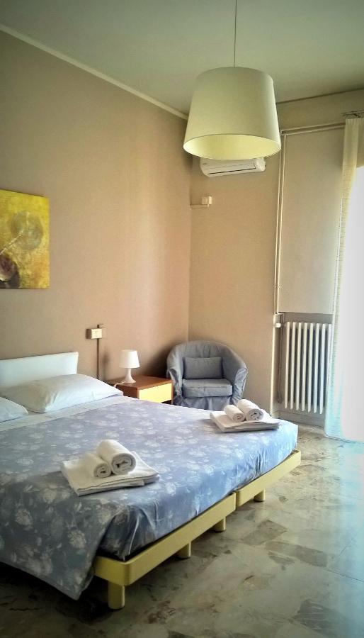 B&B Cameracaffe Centro Arezzo Exterior photo