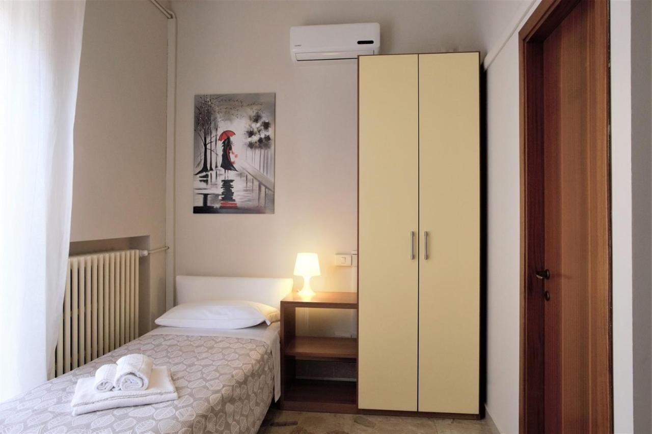 B&B Cameracaffe Centro Arezzo Exterior photo