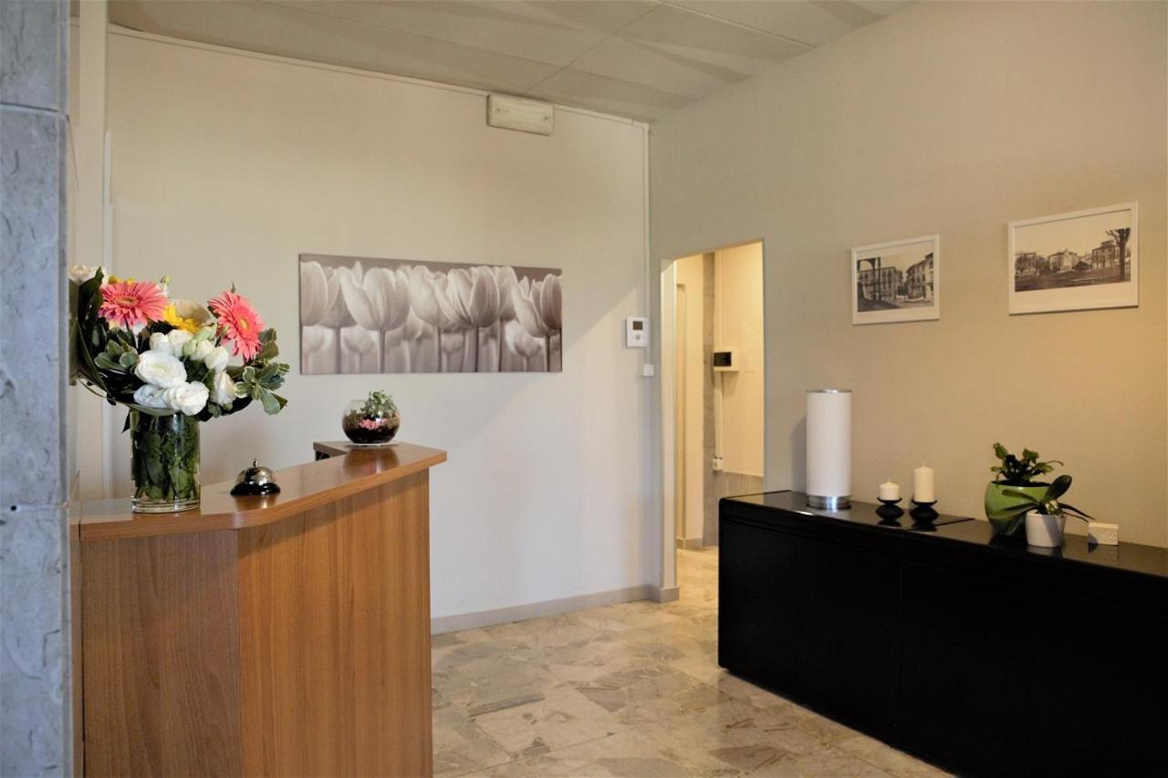 B&B Cameracaffe Centro Arezzo Exterior photo